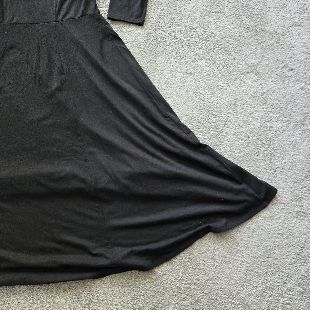 Black Torrid Long Sleeve Dress Size 1 Midi Length Lace Up Front - Picture 10 of 12